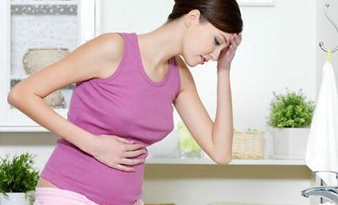 腹部胀痛怎么回事 5个原因不能忽视