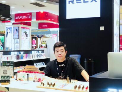 四川绵阳方振宇：连续创业8年，“这回开悦刻专卖店总算成了”
